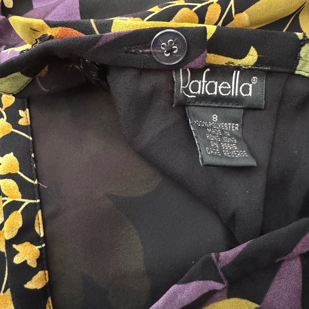 Vintage Floral & Black Skirt - Picture 7 of 7
